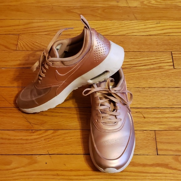 Nike Thea Casual Shoe in Rose Gold - Picture 3 of 4